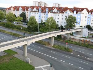 Bild vergr&ouml;&szlig;ern: V&eacute;lizy-Br&uuml;cke