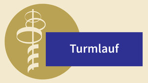 Blauer Kreis mit wei&szlig;er Grafik des Aussichtsturms und dem Schriftzug "Turmlauf"