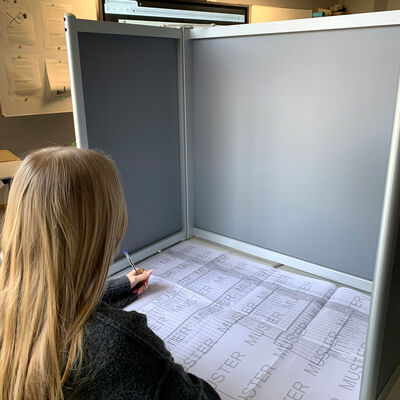 Bild vergr&ouml;&szlig;ern: Wahlsimulation Heirich-Mann-Schule