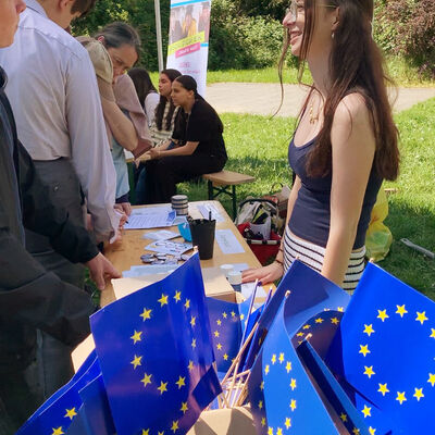 Bild vergr&ouml;&szlig;ern: Europatag im Hessentagspark
